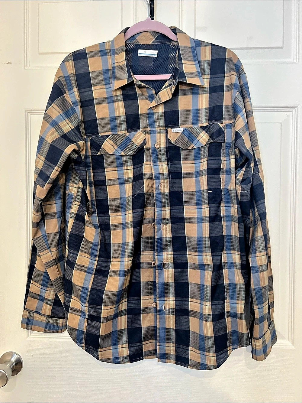 Columbia Omni-Shade button-down shirt Plaid Omni-Shade Shirt in Blue & Tan Size